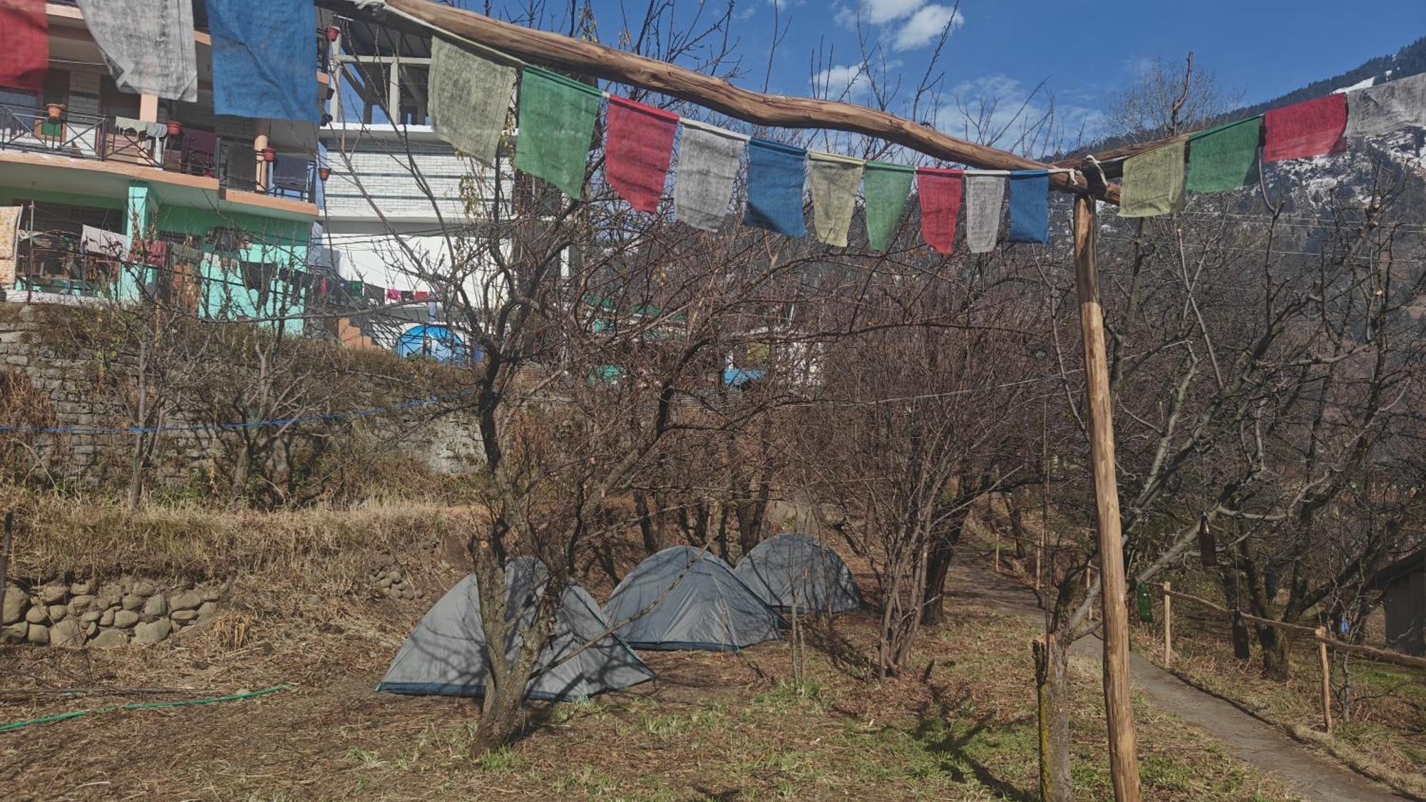 Hostel Basecamp Manali Zimmer foto