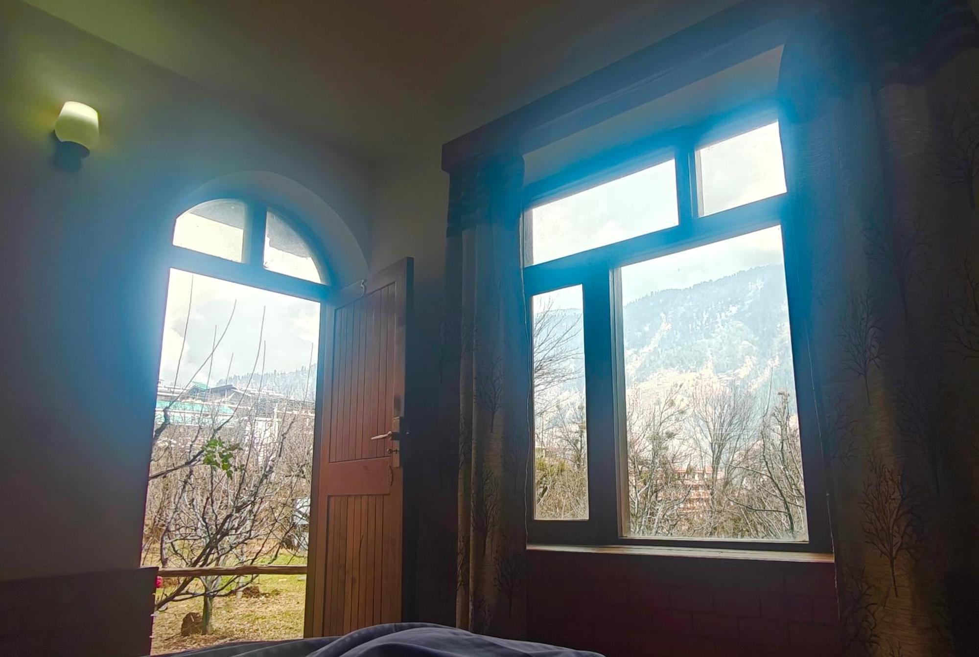 Hostel Basecamp Manali Zimmer foto