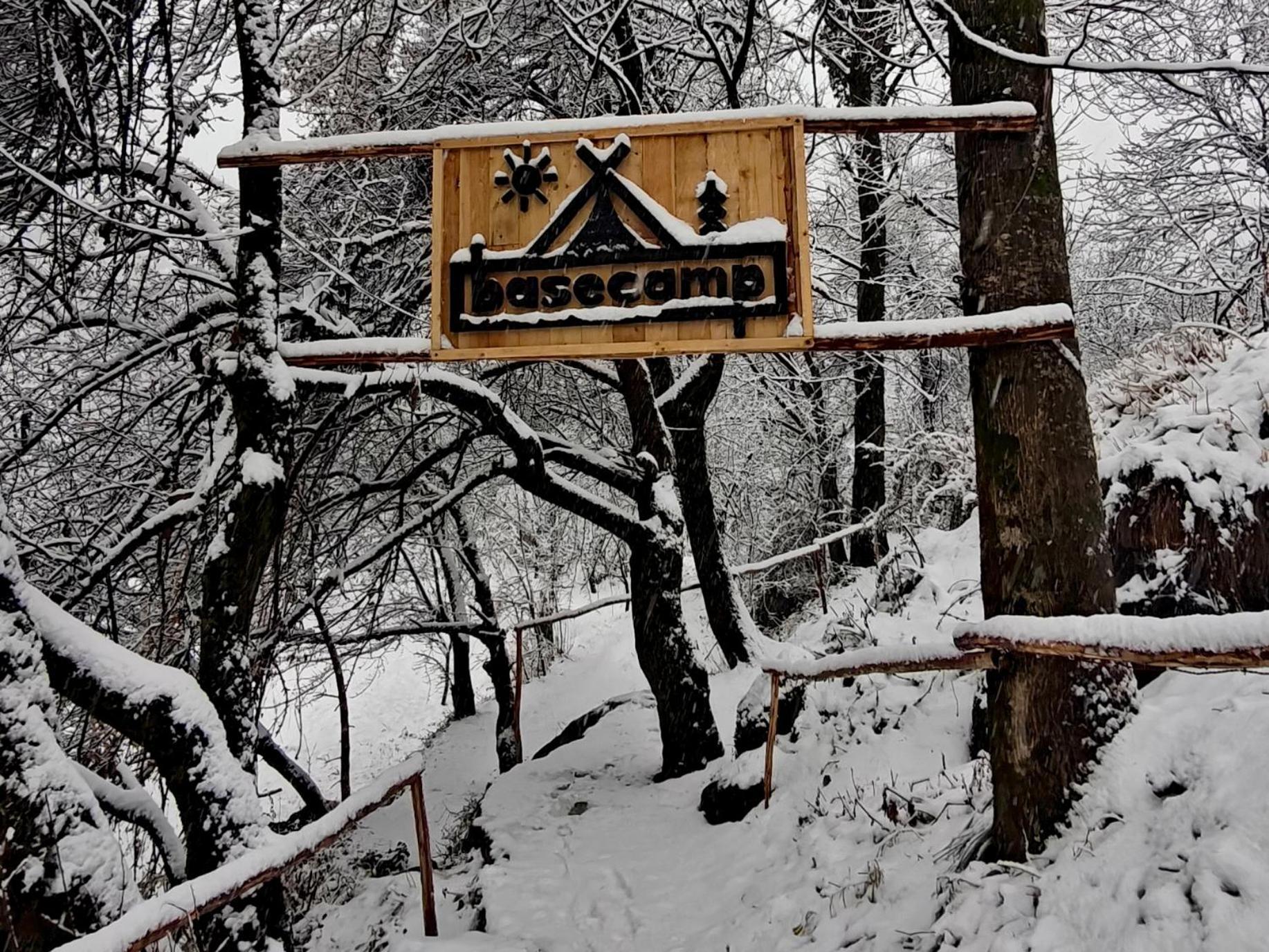 Hostel Basecamp Manali Exterior foto
